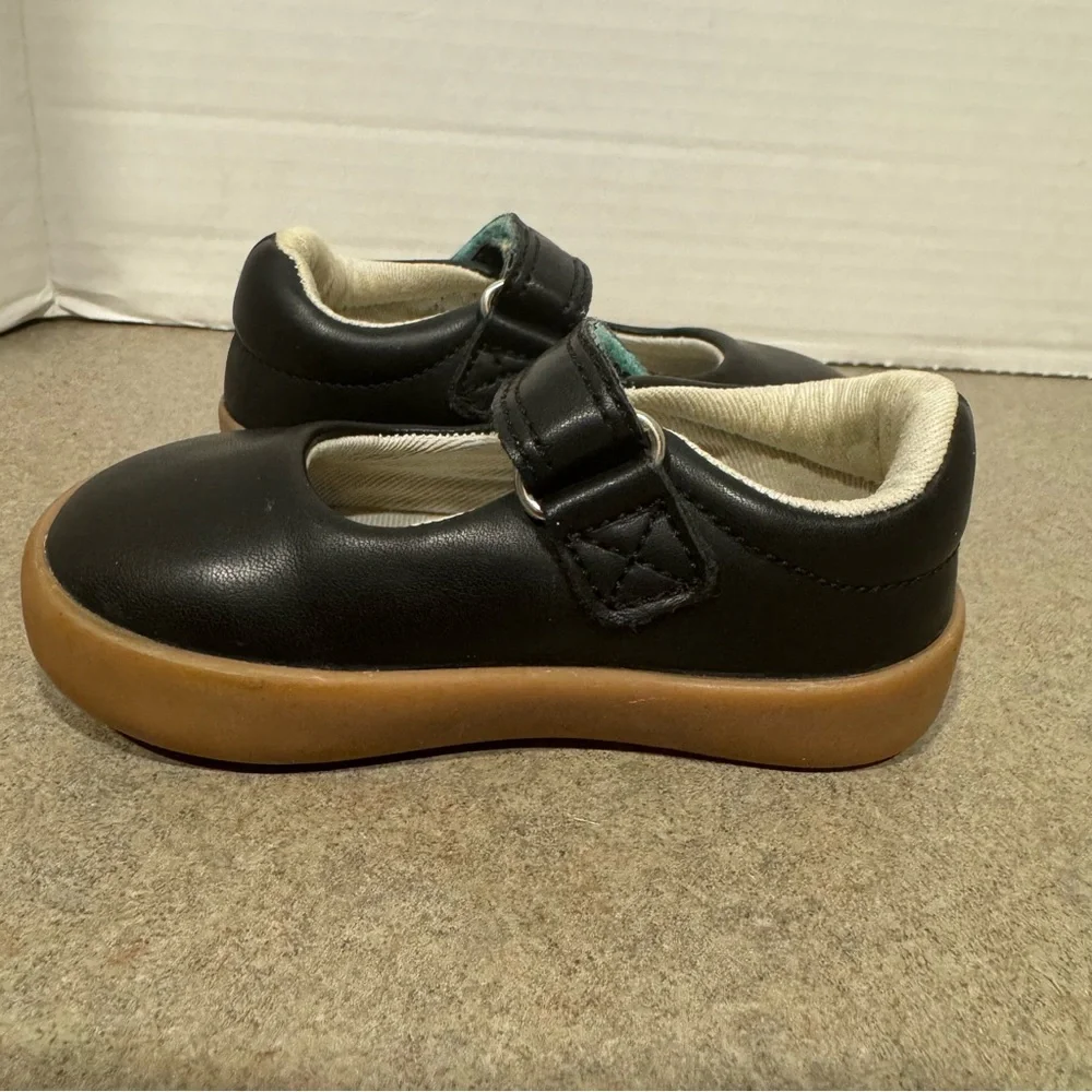 Ten Little Toddler Vegan Leather Mary Jane Shoes Size 4